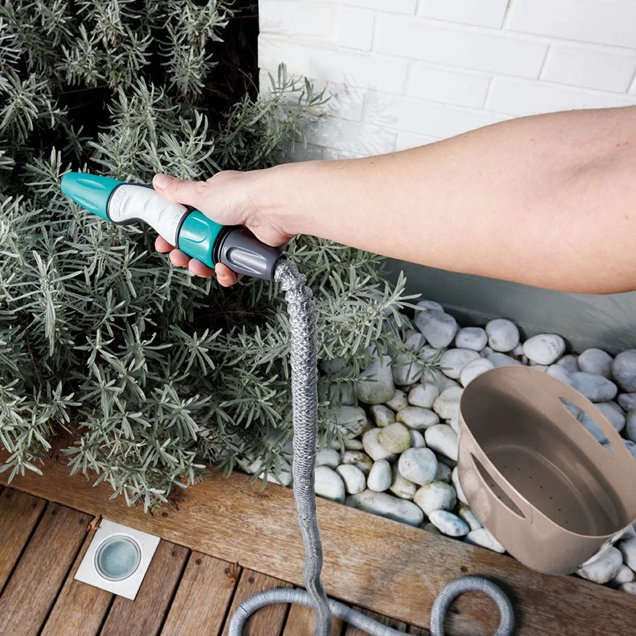 Aquapop Mit Selbstaufdehnbarem Schlauch, 5-15m, Braun, Kunststoff / Polyester 8 Aquapop Mit Selbstaufdehnbarem Schlauch, 5-15m, Braun, Kunststoff / Polyester – Bild 6