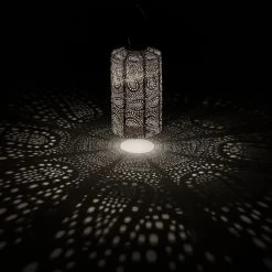 Solarlaterne 'Cylinder 18 Mandela', Light Taupe, Ø 18 X 33 Cm 12 Solarlaterne 'Cylinder 18 Mandela', Light Taupe, Ø 18 X 33 Cm -Fashion Garden Store 2950100690 2950100691 2950100666 2950100667 Cylinder 18 105787 1