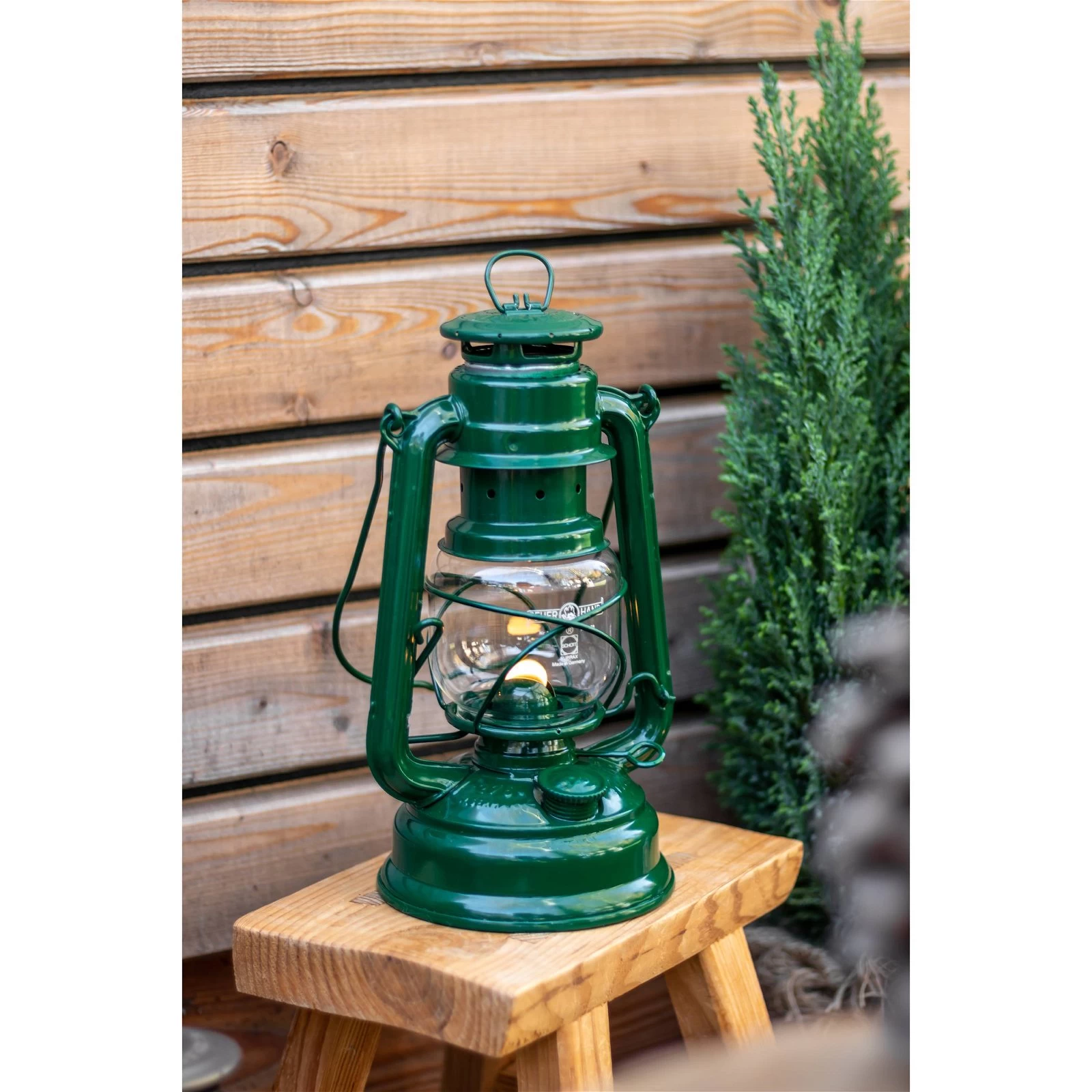 Feuerhand Sturmlaterne 'Baby Special 276', Moosgrün, 26,5 X 13,5 X 15 Cm 5 Feuerhand Sturmlaterne 'Baby Special 276', Moosgrün, 26,5 X 13,5 X 15 Cm – Bild 3