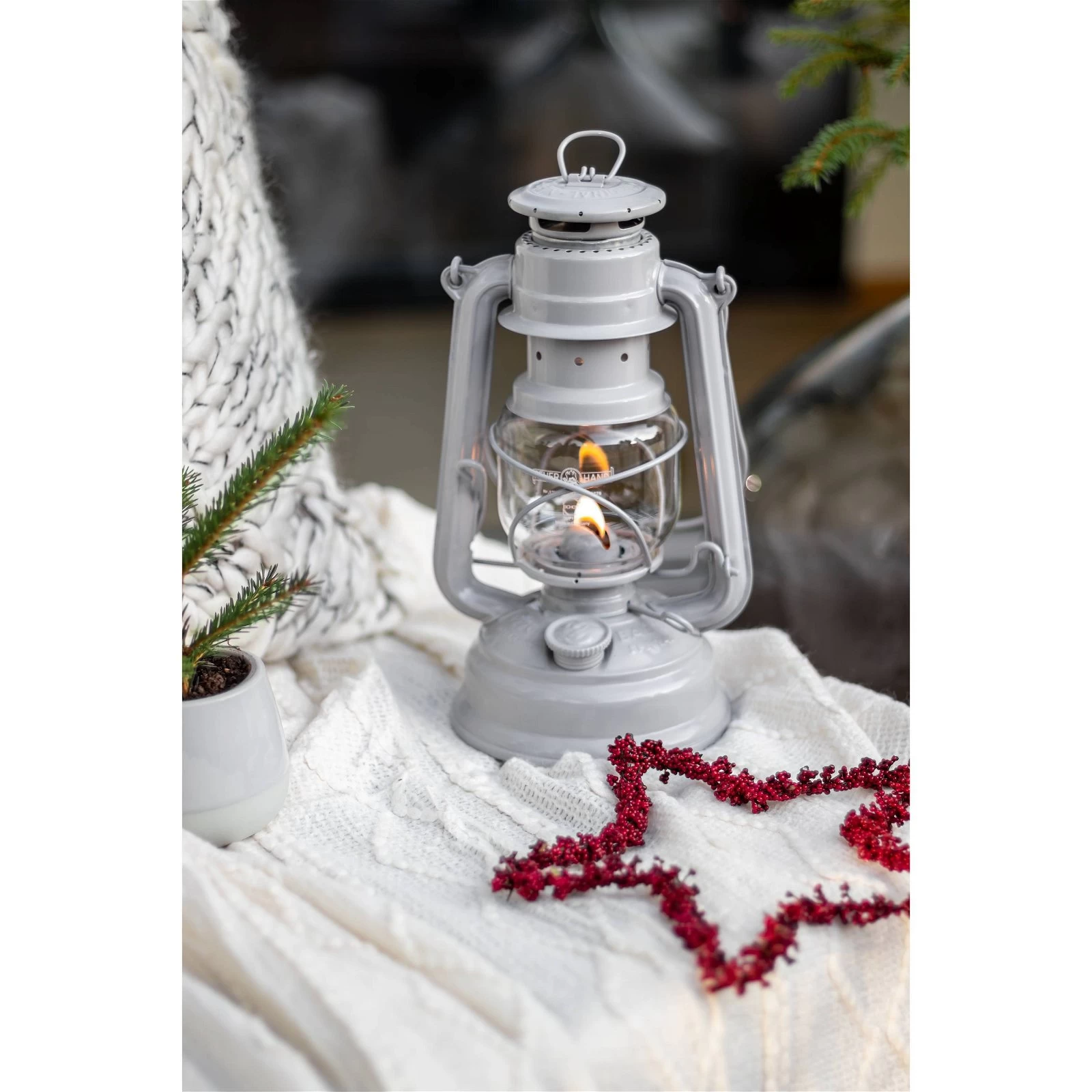 Feuerhand Sturmlaterne 'Baby Special 276', Nordic Grey, 26,5 X 13,5 X 15 Cm 5 Feuerhand Sturmlaterne 'Baby Special 276', Nordic Grey, 26,5 X 13,5 X 15 Cm – Bild 3