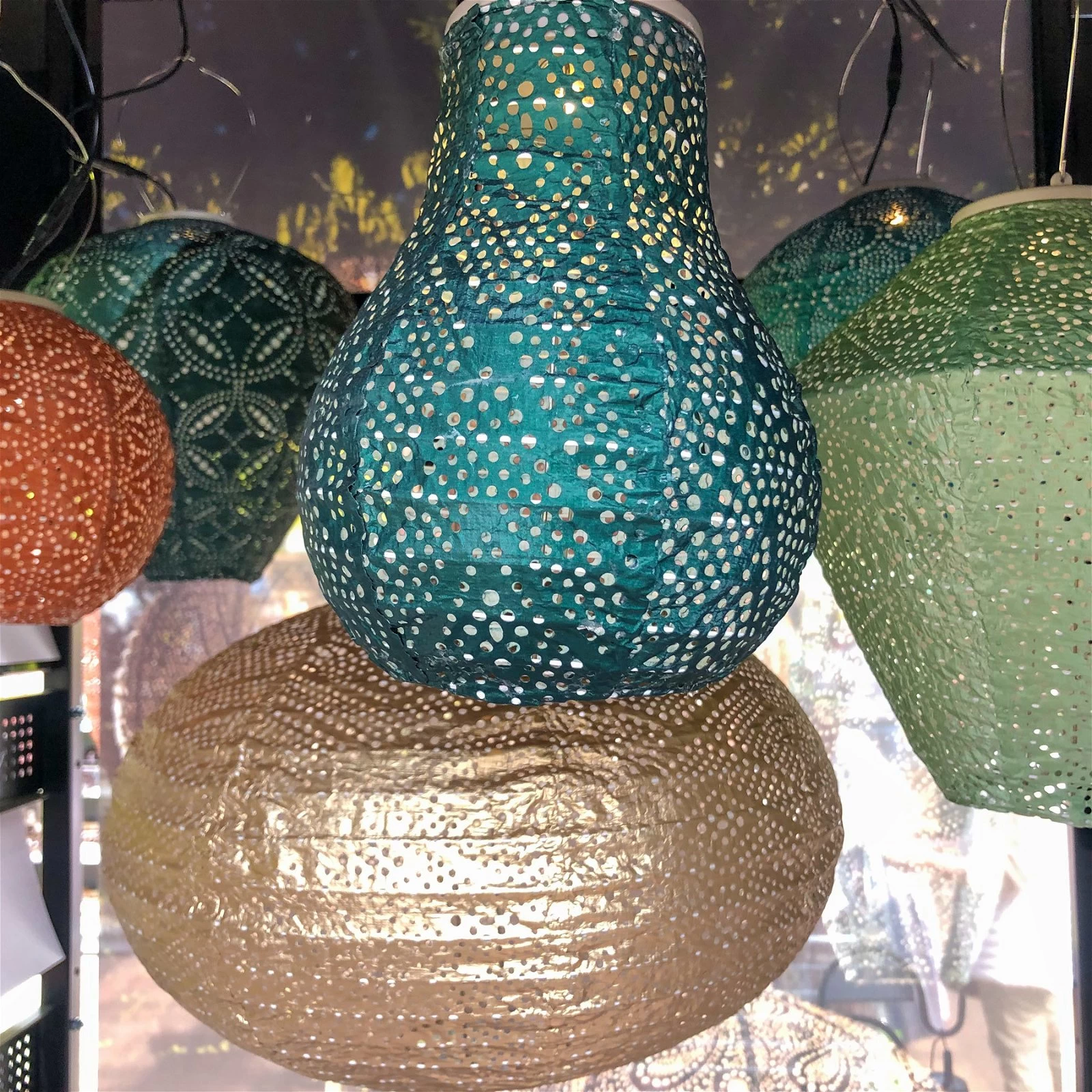 Solarlaterne 'Balloon XL', Helltaupe, Ø 35 X 50 Cm 9 Solarlaterne 'Balloon XL', Helltaupe, Ø 35 X 50 Cm – Bild 7